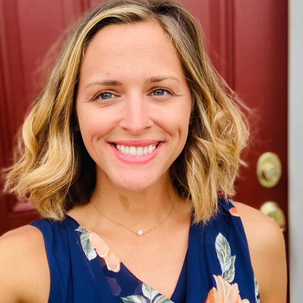 Meet your Posher, Elizabeth